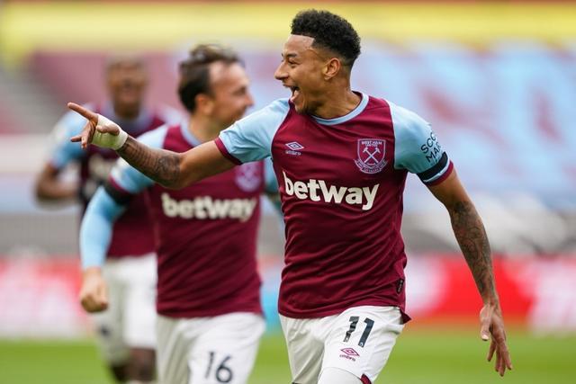 拉菲尼亚否认转会沙特传闻：不知道假新闻哪来的，真是无语（拉菲尼亚驳斥赴沙特传言：不知假消息从何而来，令人无语）