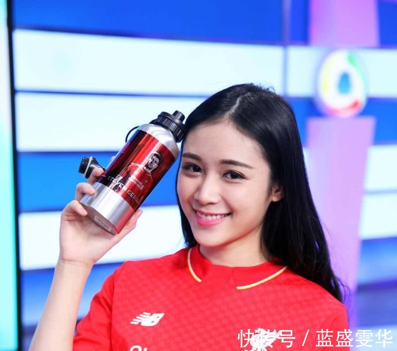 曼联卖齐尔克泽计划曝光，罗马欲打包他和桑乔！夏窗可5000万签塞门约（曝曼联拟出售齐尔克泽，罗马盼打包他与桑乔；今夏5000万可签塞门约）