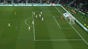 官方：受大雾影响，巴萨前往客场的航班将延迟一个小时起飞（官方通报：大雾导致巴萨客场航班起飞延后一小时）