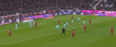 拜仁本赛季德甲首次落后，也是首次在上半场丢球（拜仁本赛季德甲首度落后，亦首次上半场被破门）